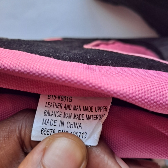 TOTES Winter Survivor Black and Pink Heavy Duty Snow / Winter Low Rise Boots - Picture 9 of 11